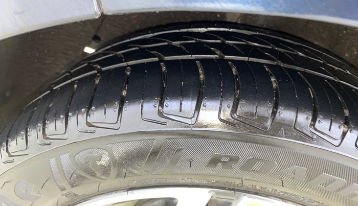 2021 Hyundai NEW I20 ASTA (O) 1.2 MT, Petrol, Manual, 31,652 km, Right Rear Tyre Tread