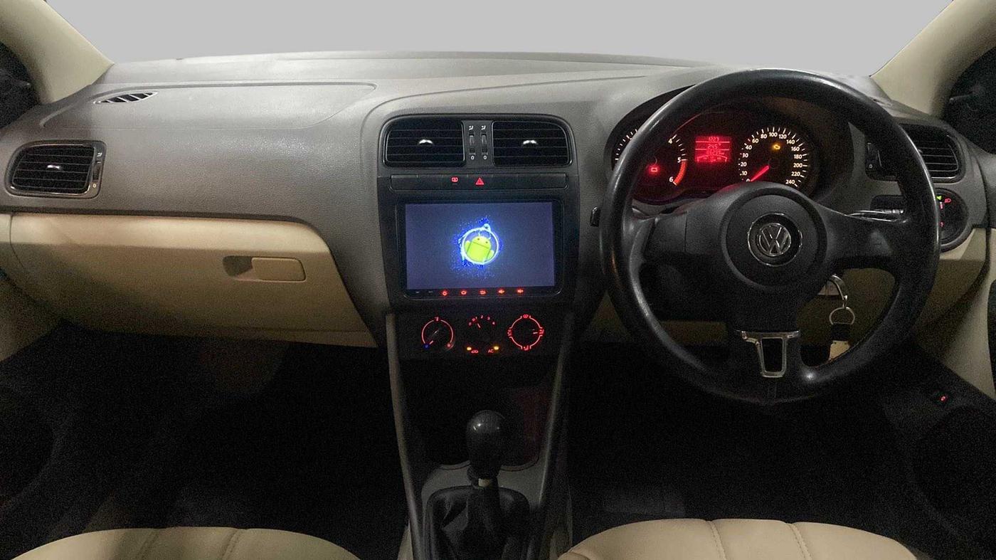 2013 Volkswagen Vento TRENDLINE DIESEL, Diesel, Manual, 86,299 km, Dashboard