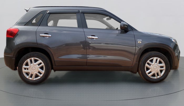 2017 Maruti Vitara Brezza VDI, Diesel, Manual, 75,727 km, Right Side View