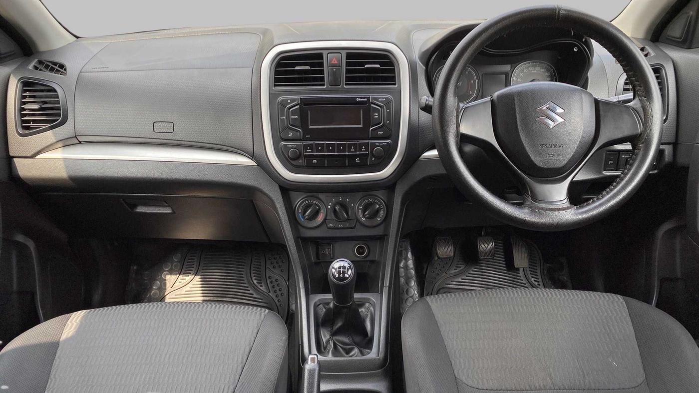 2017 Maruti Vitara Brezza VDI, Diesel, Manual, 75,727 km, Dashboard