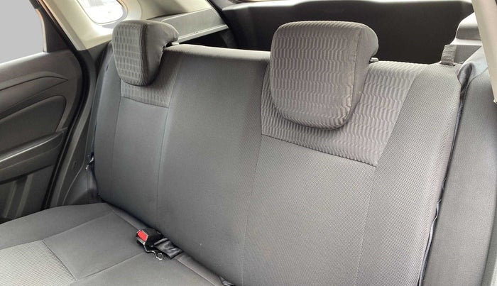 2017 Maruti Vitara Brezza VDI, Diesel, Manual, 75,727 km, Right Side Rear Door Cabin