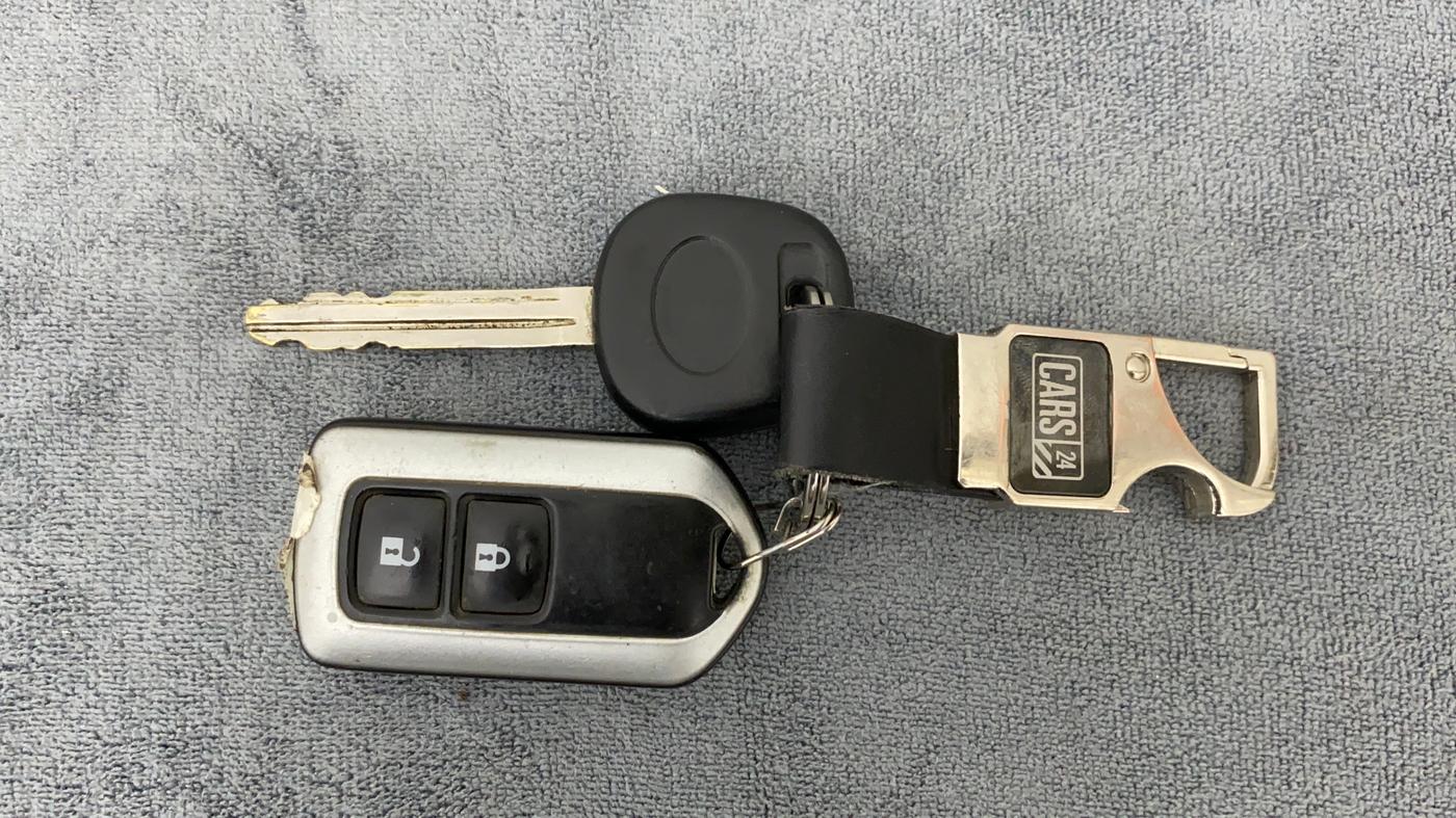 2011 Toyota Corolla Altis GL PETROL, Petrol, Manual, 94,719 km, Key Close Up
