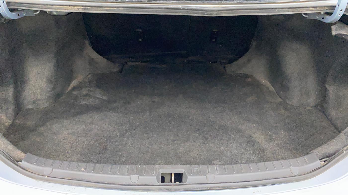 2011 Toyota Corolla Altis GL PETROL, Petrol, Manual, 94,719 km, Boot Inside