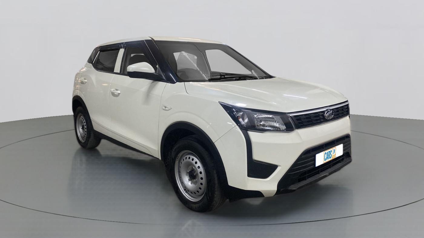 2021 Mahindra XUV300 1.2 W4 MT, Petrol, Manual, 45,419 km, SRP
