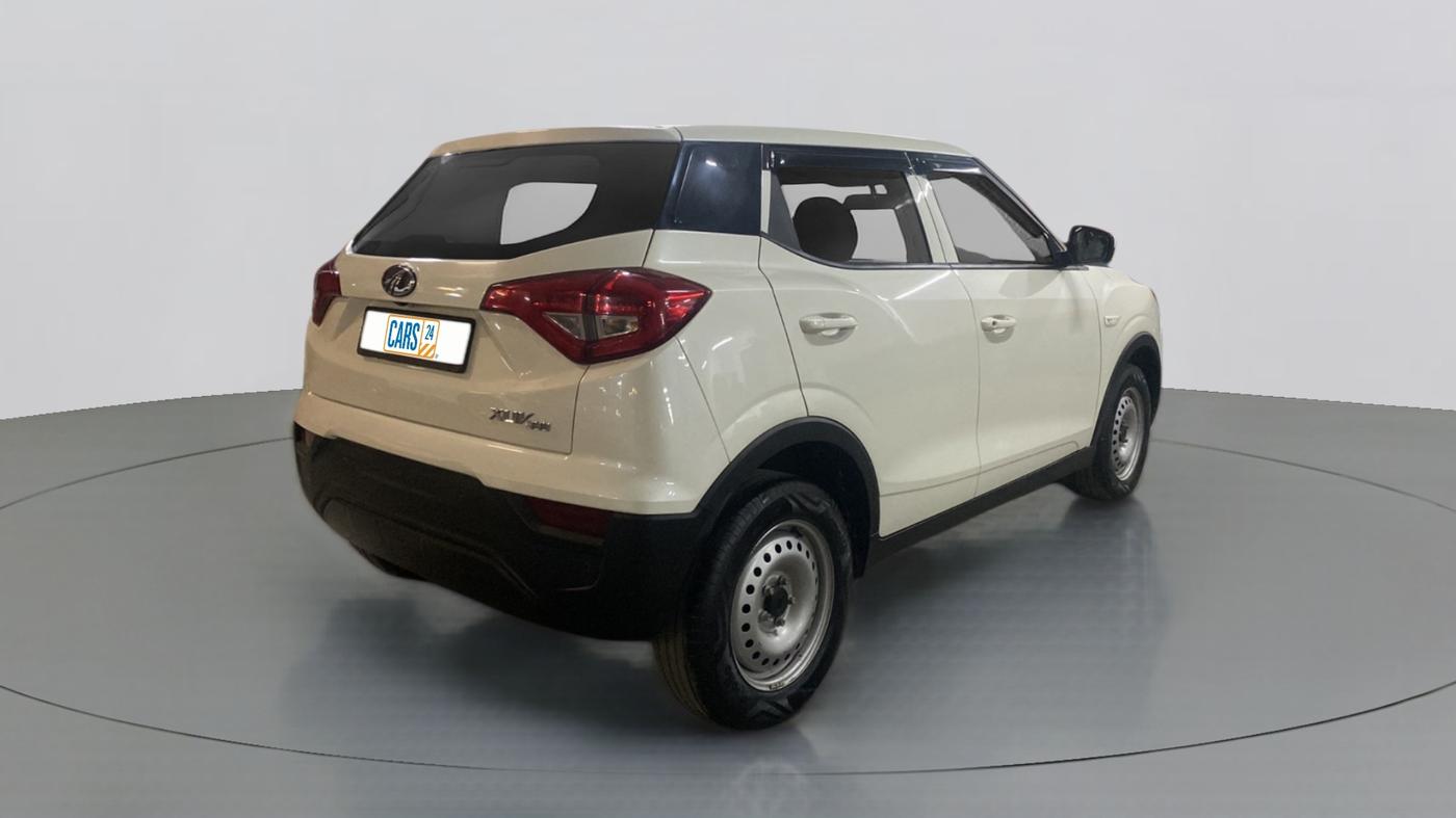 2021 Mahindra XUV300 1.2 W4 MT, Petrol, Manual, 45,419 km, Right Back Diagonal