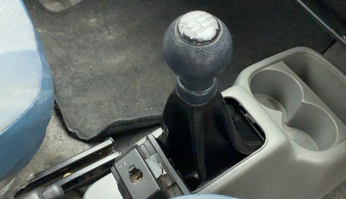 2014 Maruti Alto K10 VXI, Petrol, Manual, 46,041 km, Gear lever - Boot cover slightly torn