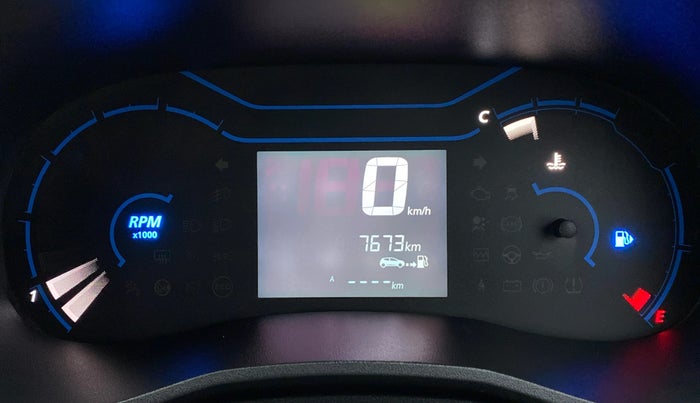 2022 Renault Kwid 1.0 RXT Opt, Petrol, Manual, 7,674 km, Odometer Image