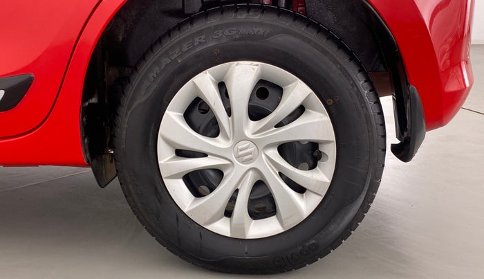 2021 Maruti Swift VXI D, Petrol, Manual, 37,924 km, Left Rear Wheel