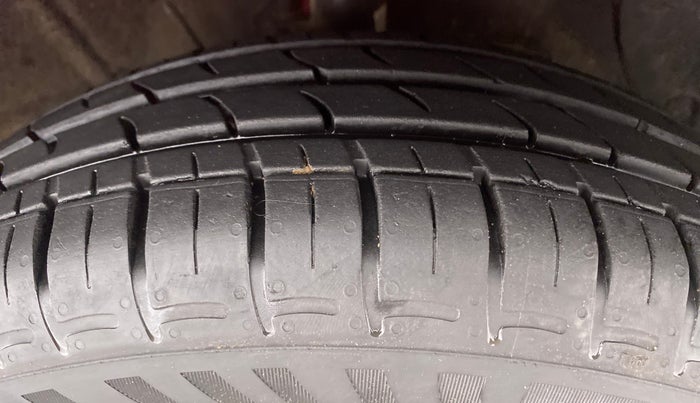 2020 Hyundai GRAND I10 NIOS SPORTZ 1.2 AT, Petrol, Automatic, 6,181 km, Right Front Tyre Tread