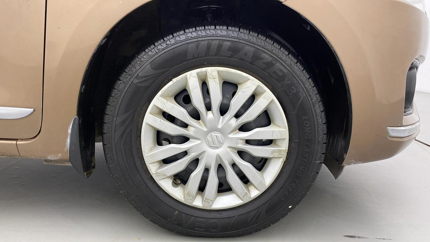 2017 Maruti Dzire VXI AMT, Petrol, Automatic, 64,368 km, Right Front Wheel