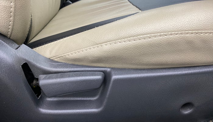 2017 Maruti Alto K10 VXI OPT, Petrol, Manual, 27,575 km, Driver Side Adjustment Panel