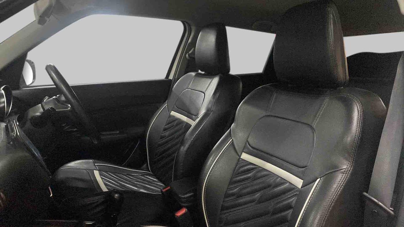 2018 Maruti Swift VDI, Diesel, Manual, 74,754 km, Right Side Front Door Cabin