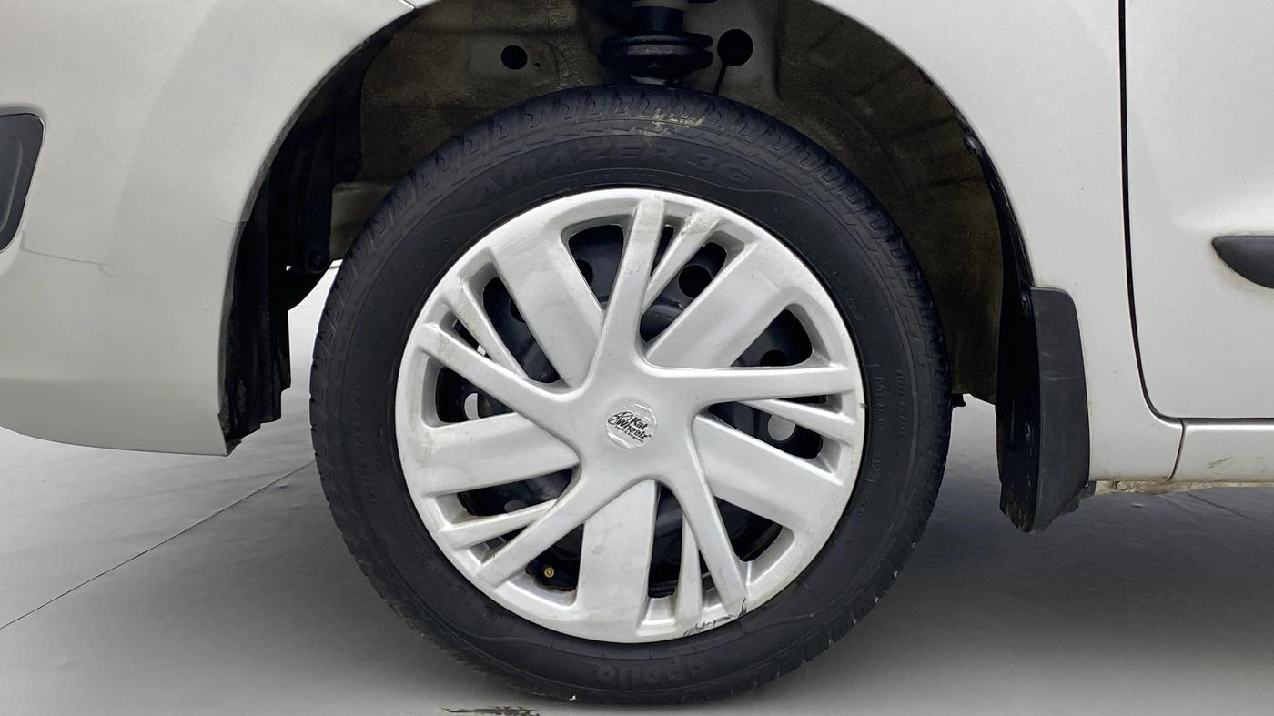 2017 Maruti Wagon R 1.0 VXI AMT, Petrol, Automatic, 14,326 km, Left Front Wheel