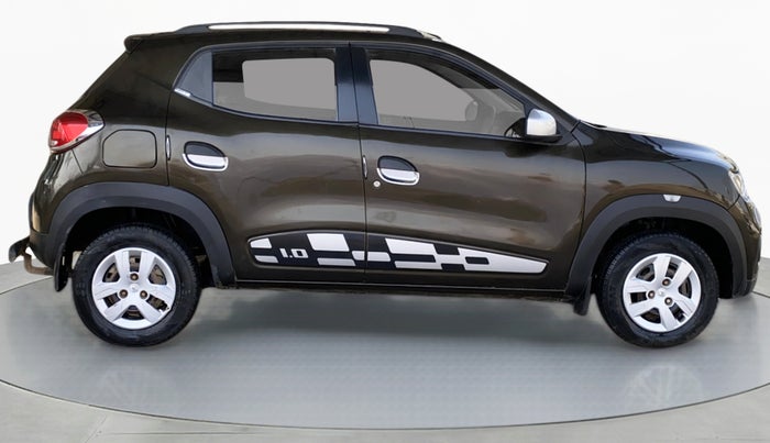 2017 Renault Kwid 1.0 RXT Opt, Petrol, Manual, 47,184 km, Right Side View