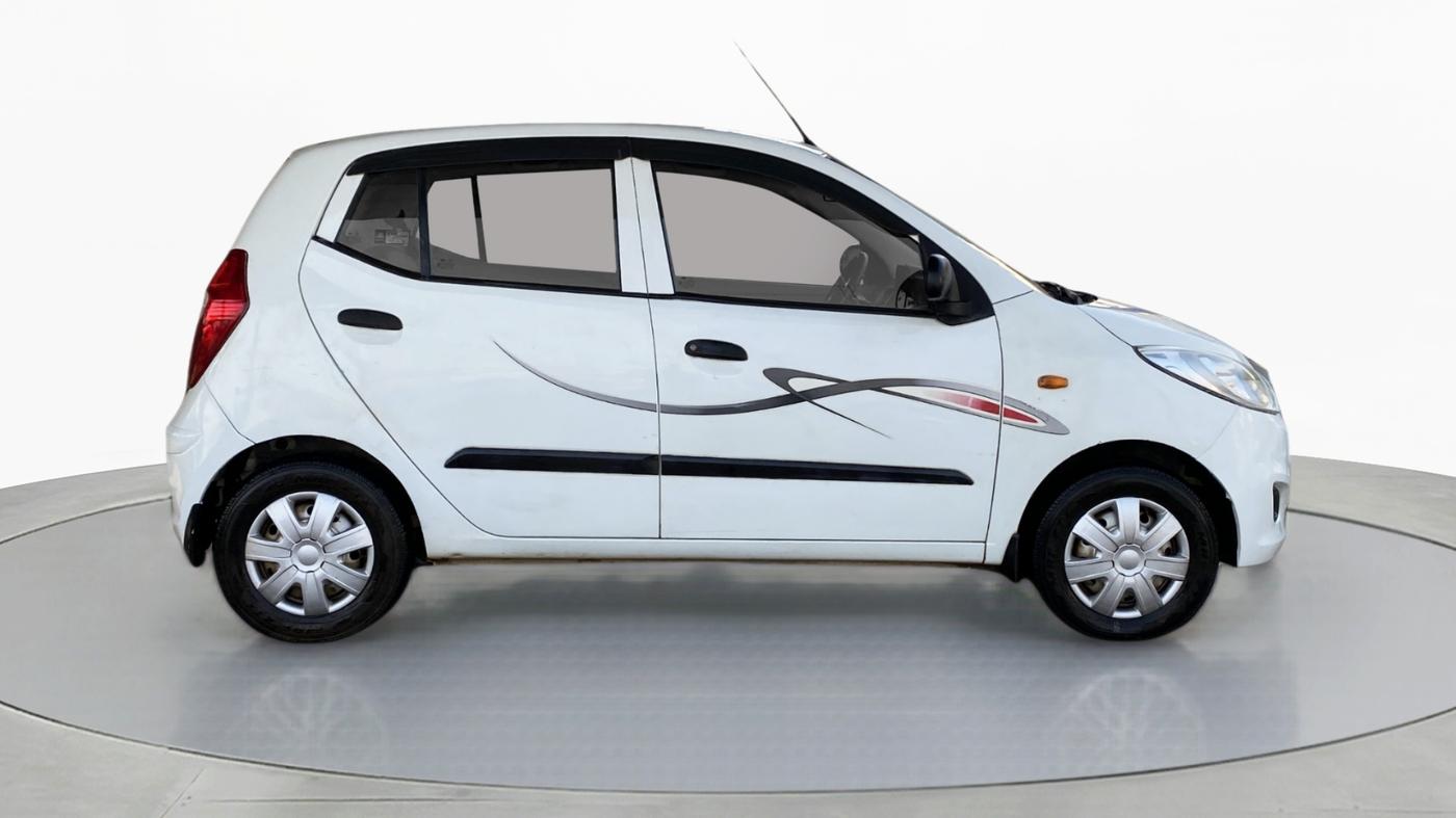 2013 Hyundai i10 ERA 1.1 IRDE, Petrol, Manual, 73,658 km, Right Side View