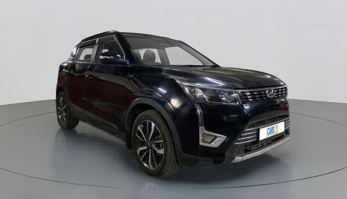 2019 Mahindra XUV300 1.2 W8 OPT, Petrol, Manual, 61,996 km, Right Front Diagonal