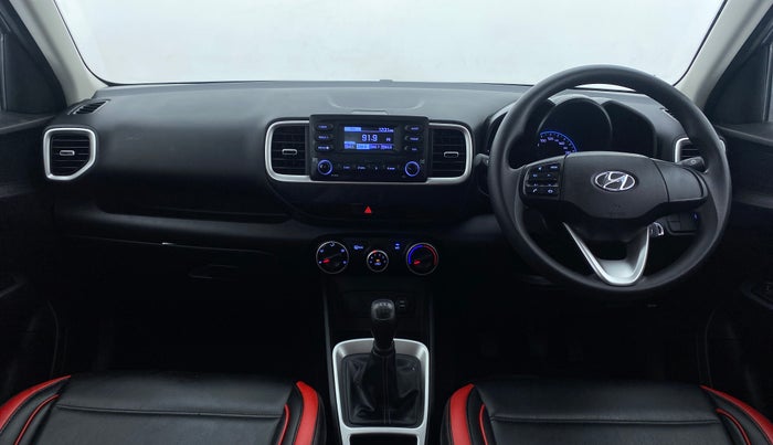 2020 Hyundai VENUE S MT 1.2 KAPPA, Petrol, Manual, 24,562 km, Dashboard