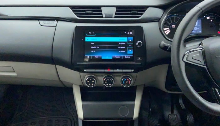 2020 Renault TRIBER 1.0 RXT, Petrol, Manual, 43,620 km, Air Conditioner