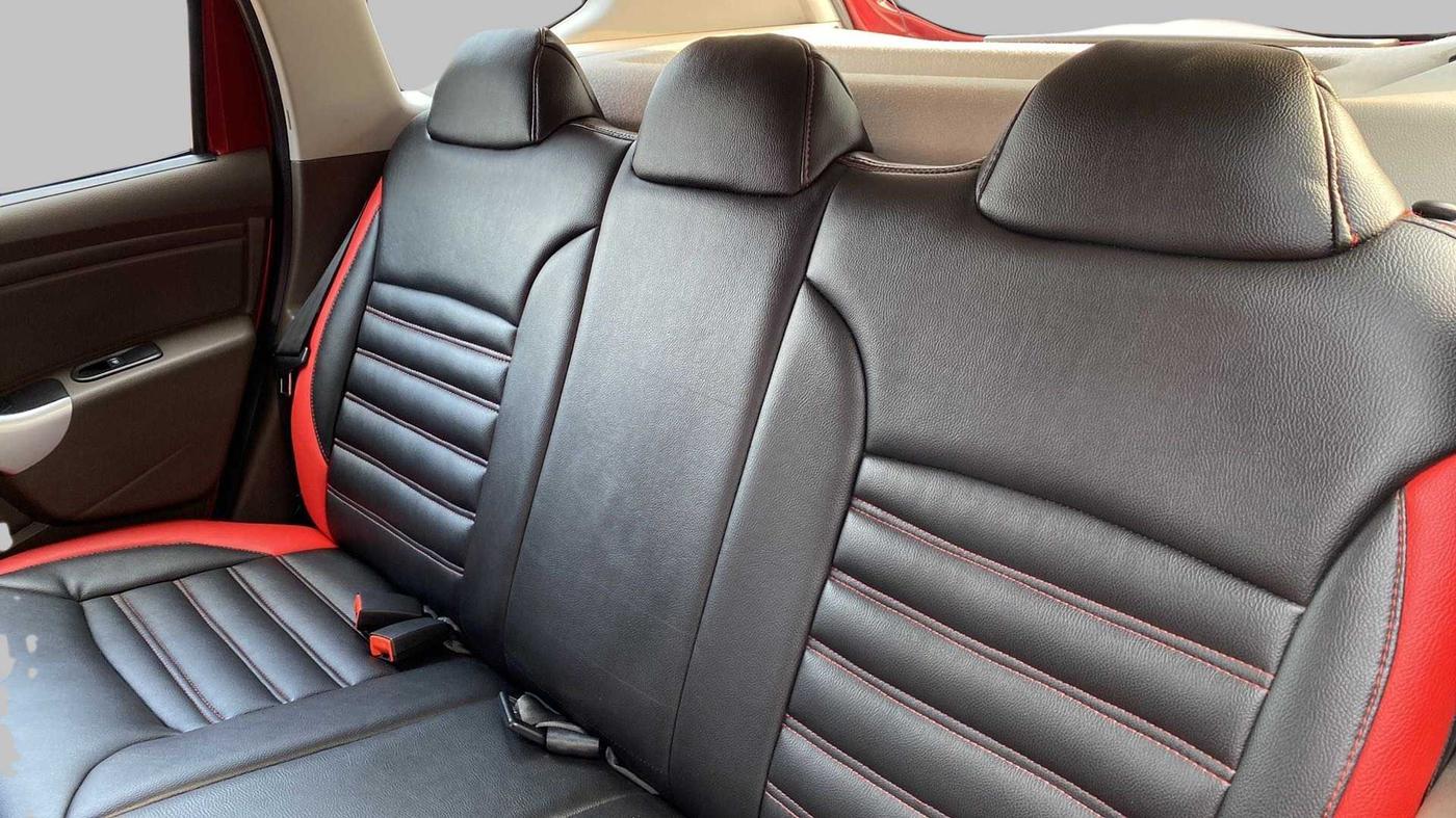 2019 Renault Duster RXE PETROL, Petrol, Manual, 13,440 km, Right Side Rear Door Cabin