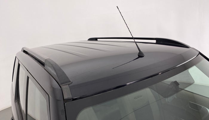 2017 Mahindra TUV300 T8, Diesel, Manual, 80,621 km, Roof