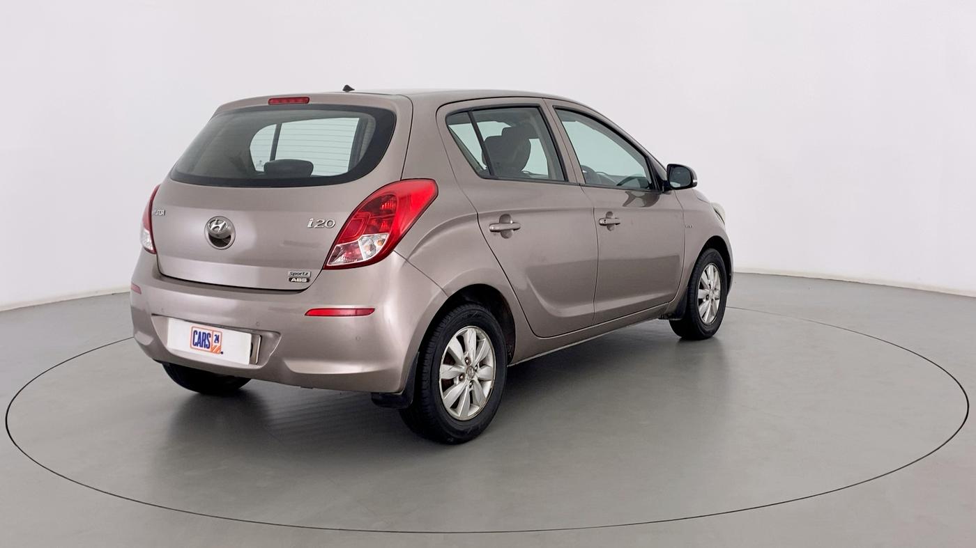 2013 Hyundai i20 SPORTZ 1.2 VTVT, Petrol, Manual, 63,421 km, Right Back Diagonal