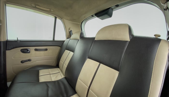 2014 Hyundai Santro Xing GL PLUS, CNG, Manual, 89,083 km, Right Side Rear Door Cabin