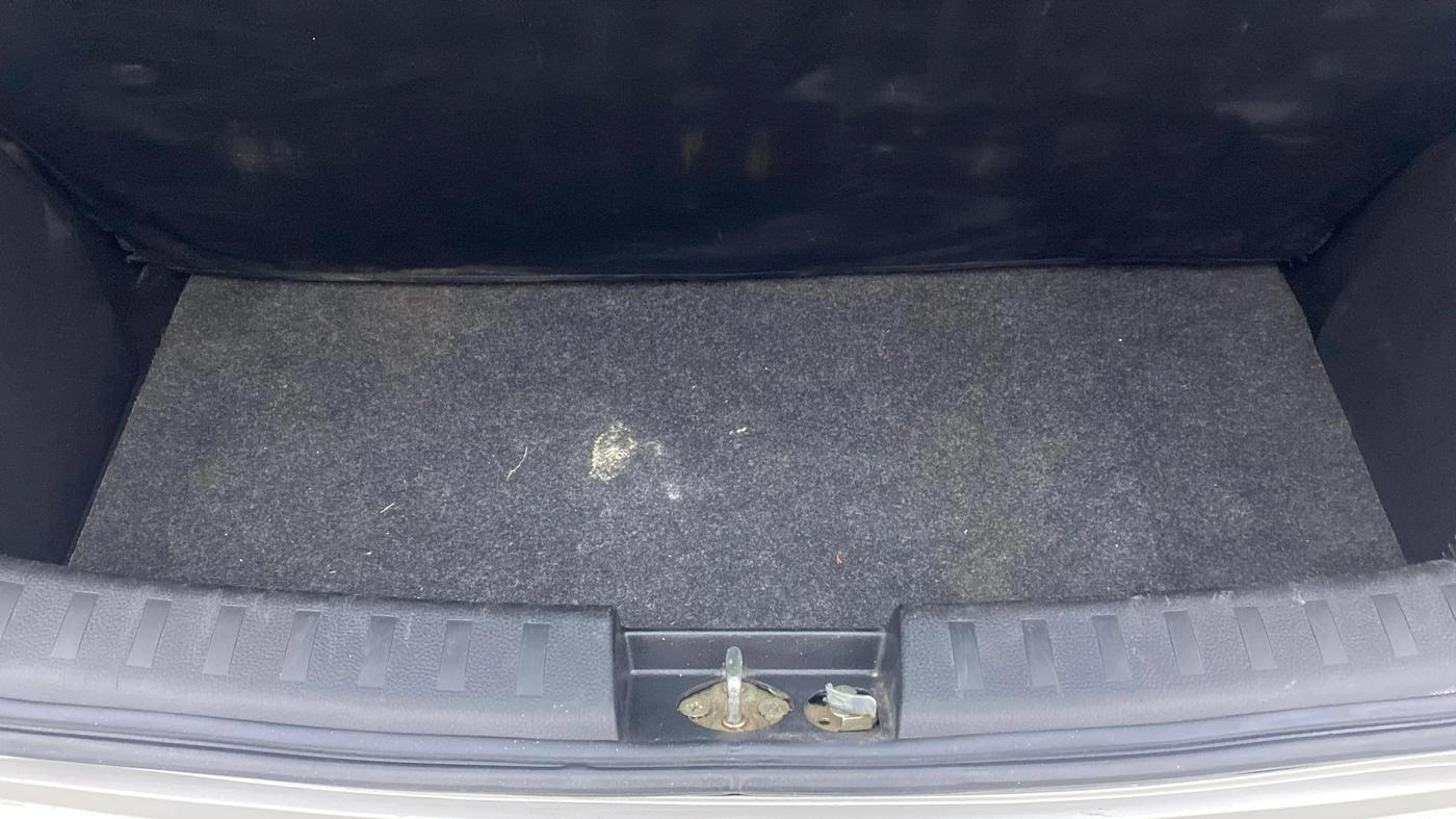 2012 Maruti Swift VXI D, Petrol, Manual, 94,533 km, Boot Inside