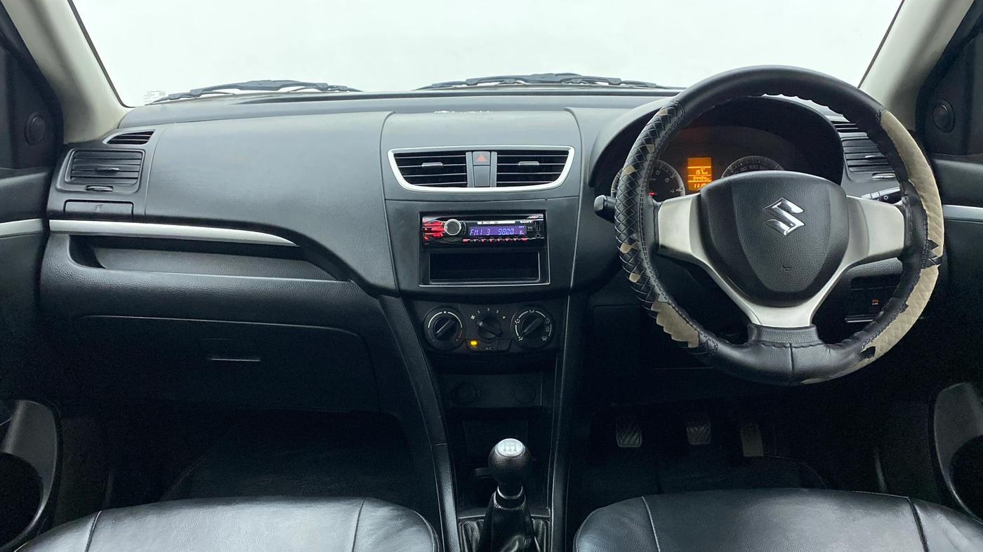 2012 Maruti Swift VXI D, Petrol, Manual, 94,533 km, Dashboard