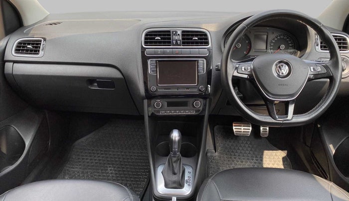2017 Volkswagen Polo GT TSI 1.2 PETROL AT, Petrol, Automatic, 36,497 km, Dashboard