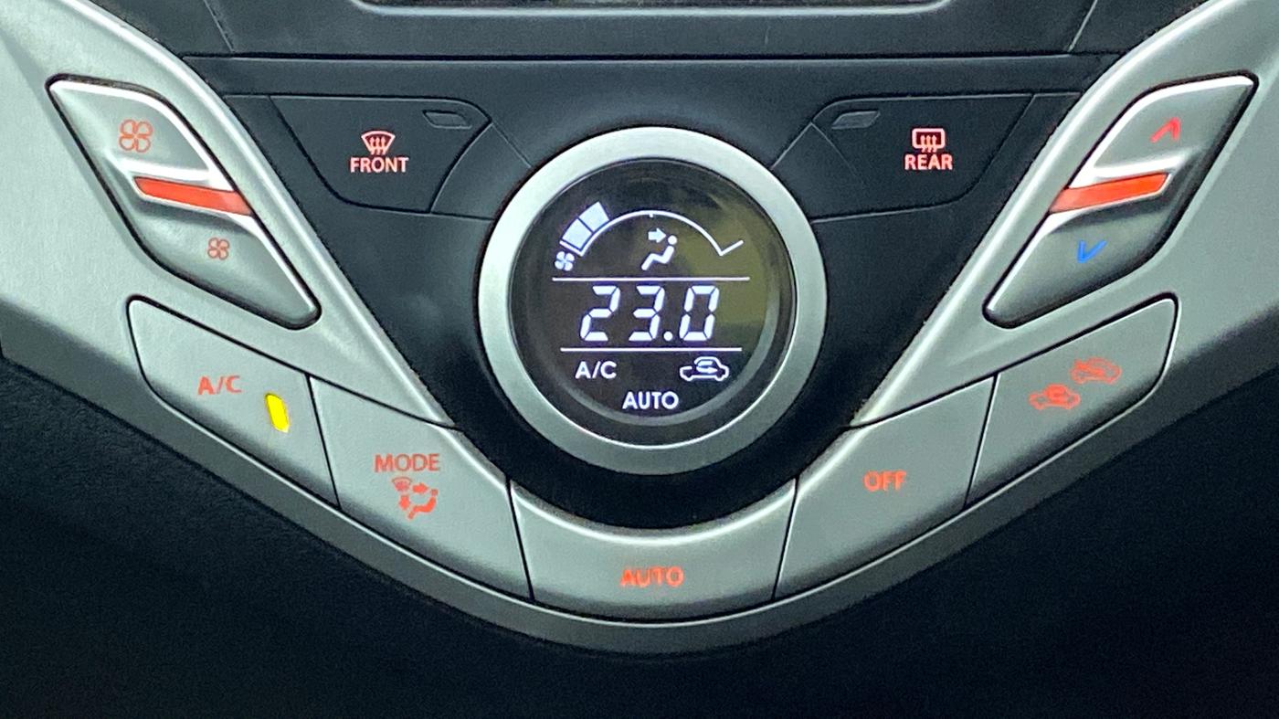 2017 Maruti Baleno ZETA CVT PETROL 1.2, Petrol, Automatic, 45,197 km, Automatic Climate Control