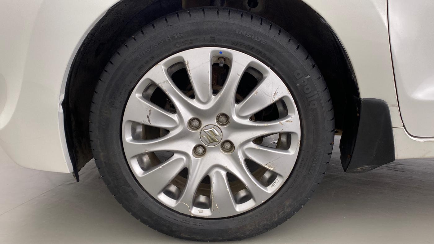 2017 Maruti Baleno ZETA CVT PETROL 1.2, Petrol, Automatic, 45,197 km, Left Front Wheel