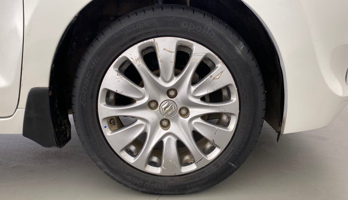 2017 Maruti Baleno ZETA CVT PETROL 1.2, Petrol, Automatic, 45,197 km, Right Front Wheel