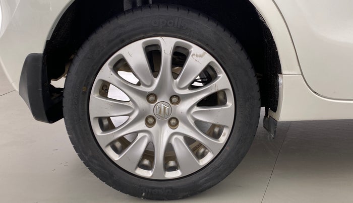 2017 Maruti Baleno ZETA CVT PETROL 1.2, Petrol, Automatic, 45,197 km, Right Rear Wheel