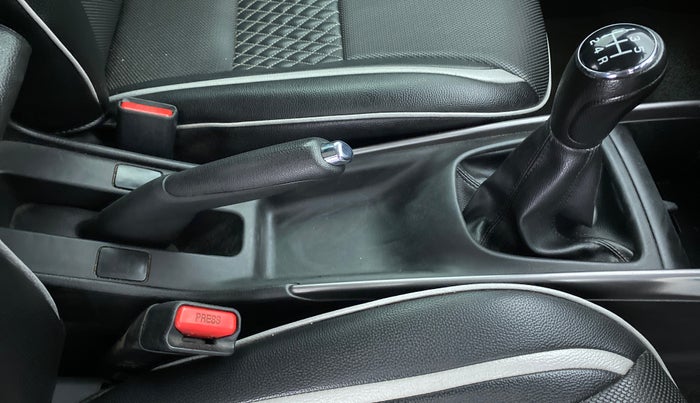 2019 Maruti Baleno ALPHA PETROL 1.2, Petrol, Manual, 47,770 km, Gear Lever