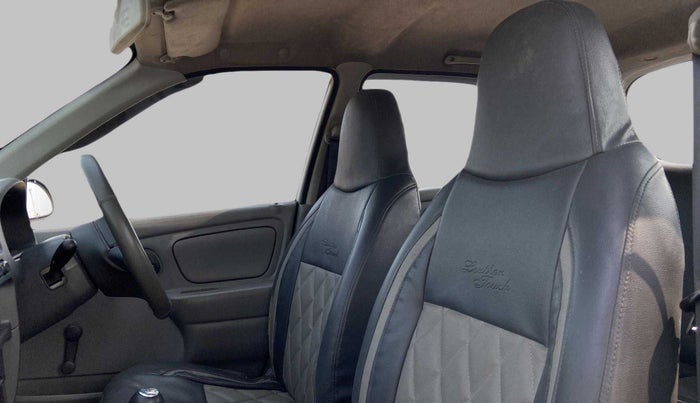 2014 Maruti Alto K10 LXI P, Petrol, Manual, 20,014 km, Right Side Front Door Cabin