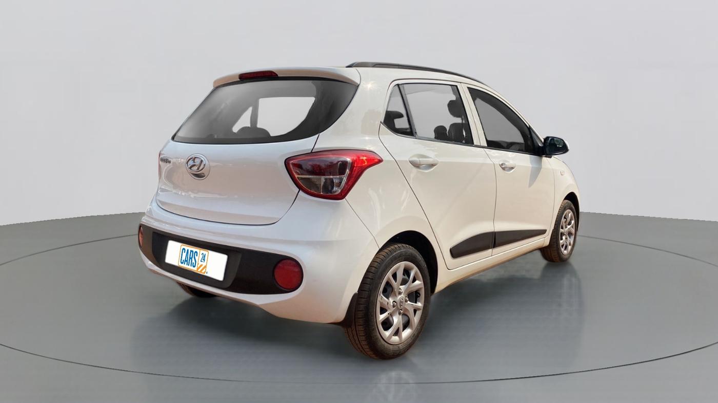 2018 Hyundai Grand i10 MAGNA 1.2 KAPPA VTVT, Petrol, Manual, 10,617 km, Right Back Diagonal