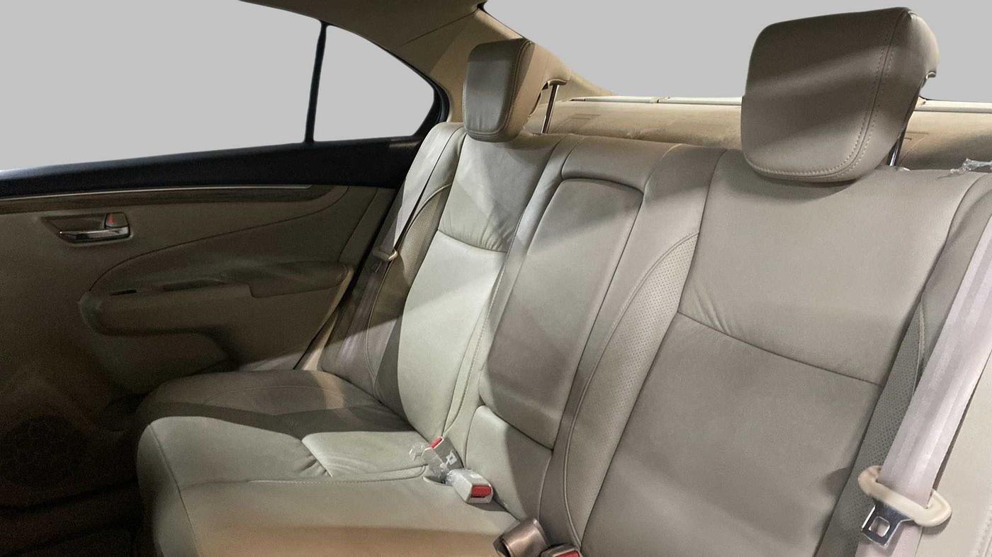 2019 Maruti Ciaz ALPHA 1.5 MT VTVT SHVS, Petrol, Manual, 18,518 km, Right Side Rear Door Cabin