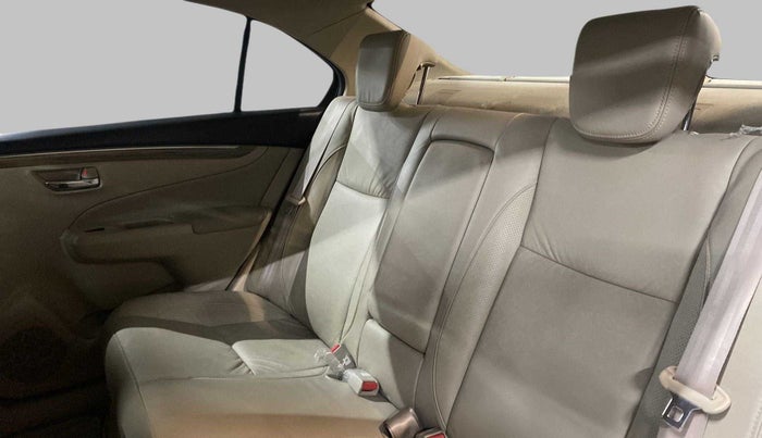 2019 Maruti Ciaz ALPHA 1.5 MT VTVT SHVS, Petrol, Manual, 18,518 km, Right Side Rear Door Cabin