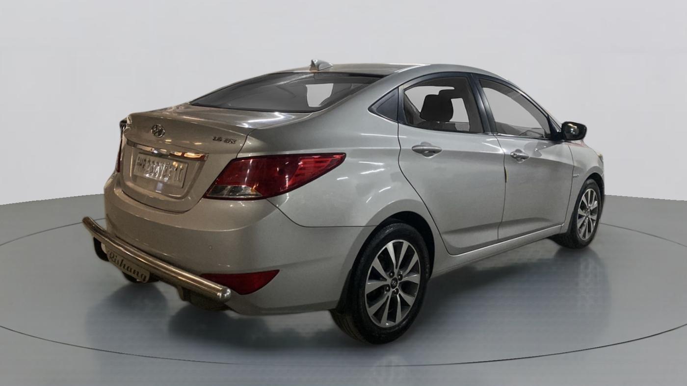 2016 Hyundai Verna FLUIDIC 1.6 SX CRDI, Diesel, Manual, 69,493 km, Right Back Diagonal