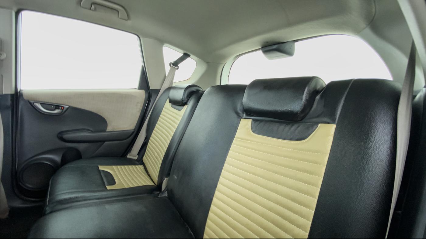 2010 Honda Jazz 1.2 BASE I VTEC, Petrol, Manual, 73,145 km, Right Side Rear Door Cabin
