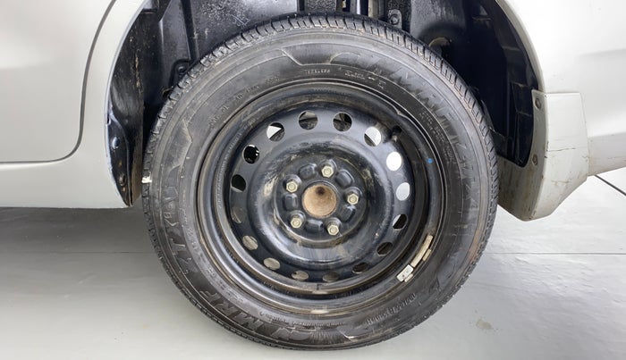 2018 Maruti Ertiga VXI, Petrol, Manual, 65,982 km, Left Rear Wheel