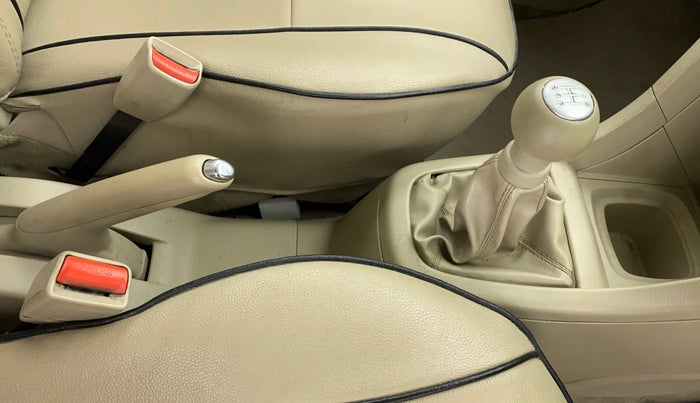 2018 Maruti Ertiga VXI, Petrol, Manual, 65,982 km, Gear Lever