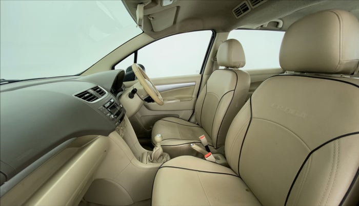 2018 Maruti Ertiga VXI, Petrol, Manual, 65,982 km, Right Side Front Door Cabin