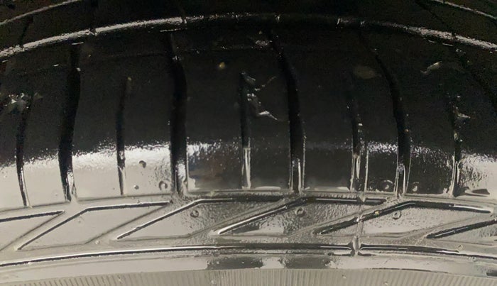 2020 Tata NEXON XZ PLUS PETROL, Petrol, Manual, 39,451 km, Right Front Tyre Tread