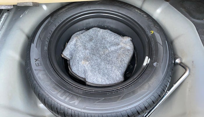 2020 Hyundai Verna SX 1.5 VTVT, Petrol, Manual, 1,02,910 km, Spare Tyre