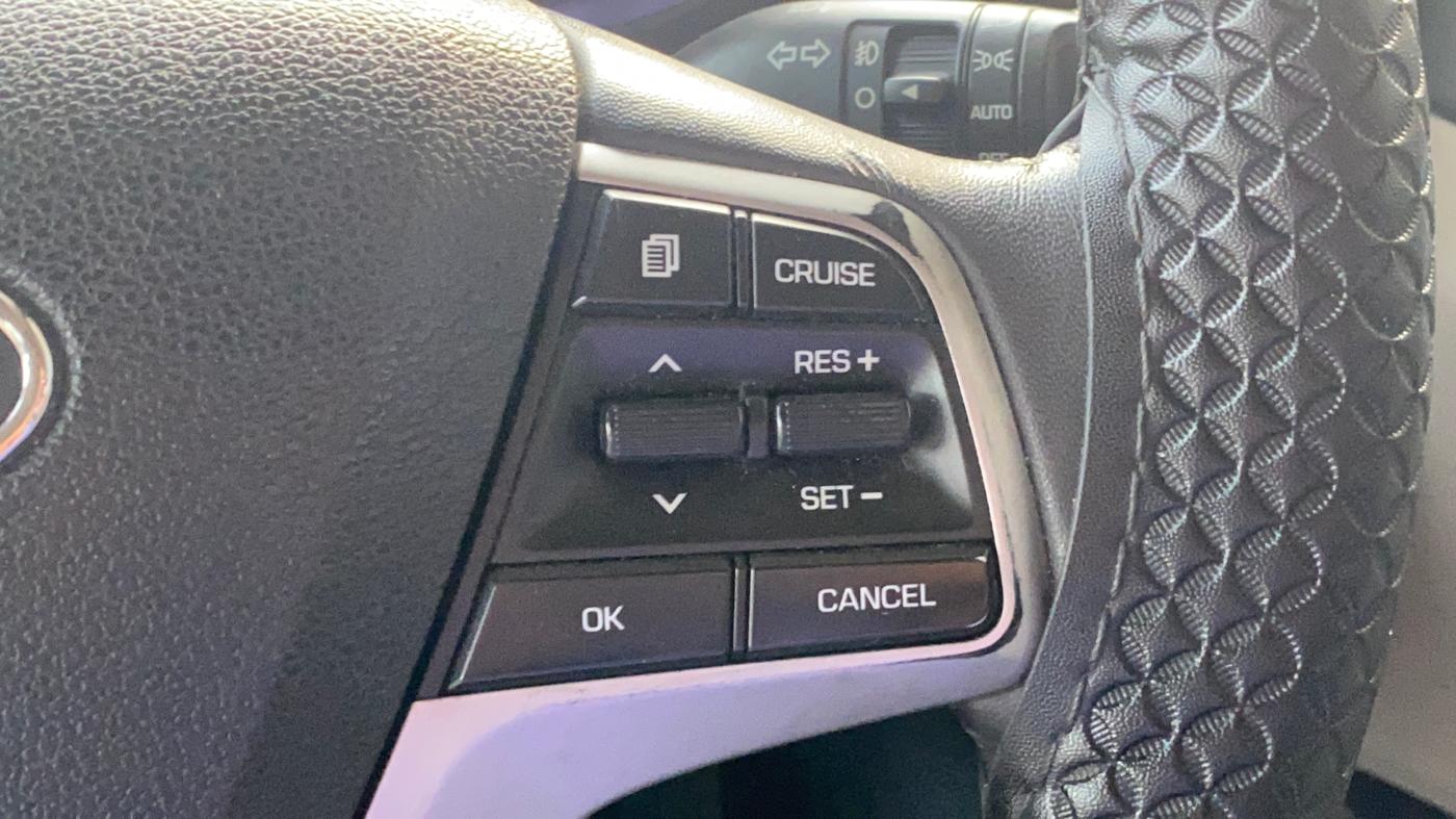 2020 Hyundai Verna SX 1.5 VTVT, Petrol, Manual, 1,02,910 km, Adaptive Cruise Control