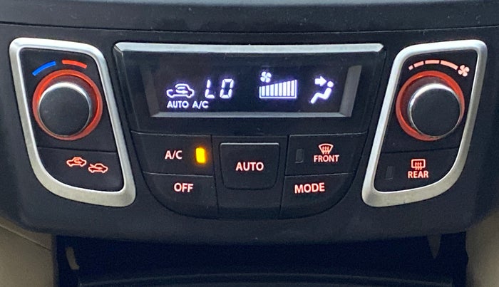 2016 Maruti Ciaz ZXI PLUS, Petrol, Manual, 73,792 km, Automatic Climate Control