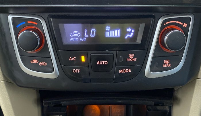 2016 Maruti Ciaz ZDI+ SHVS, Diesel, Manual, 98,473 km, Automatic Climate Control