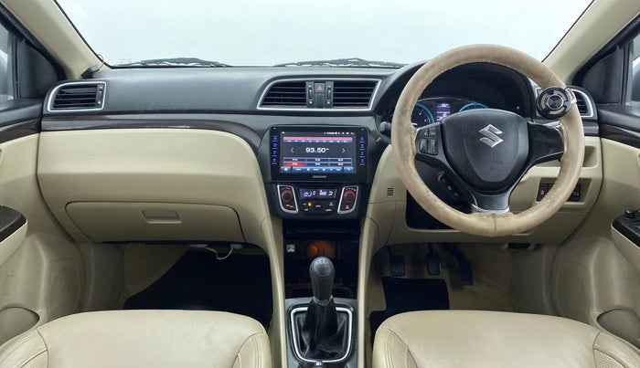 2016 Maruti Ciaz ZDI+ SHVS, Diesel, Manual, 98,473 km, Dashboard