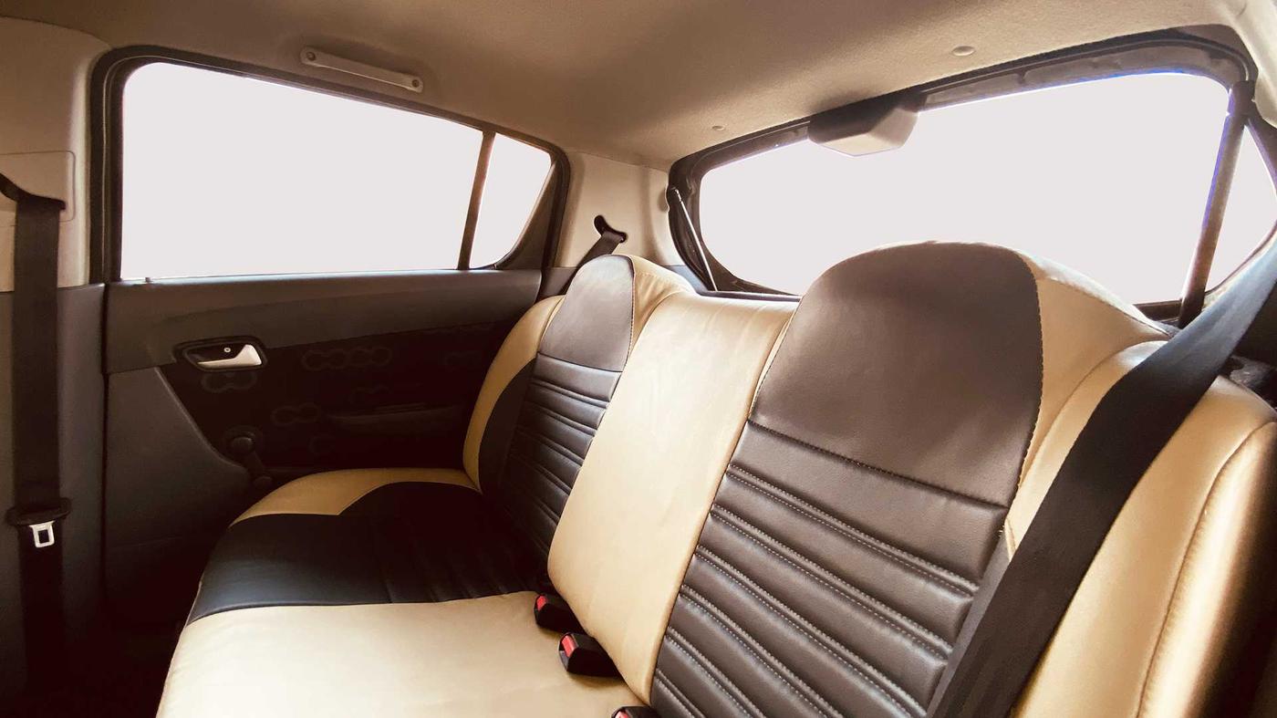 2014 Maruti Alto 800 VXI, Petrol, Manual, 31,564 km, Right Side Rear Door Cabin